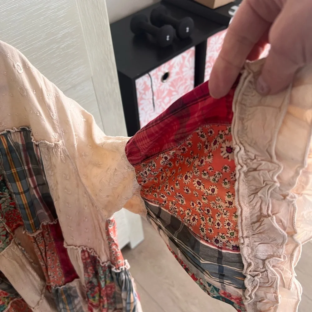 Bohemian Patchwork Peasant Top in Cream and Red - Picture 3 of 4